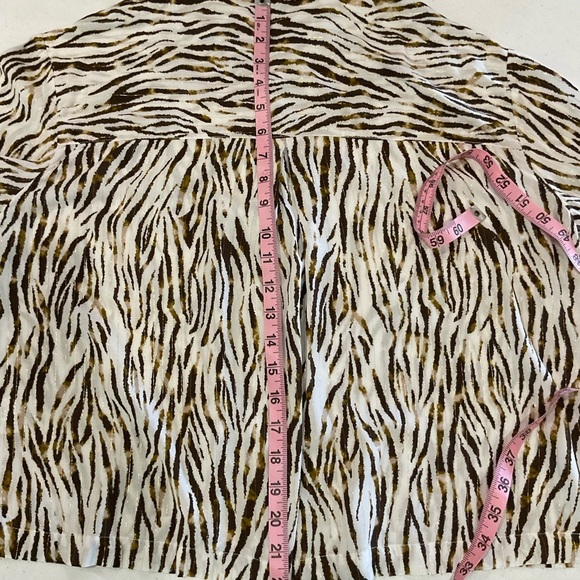 Jane+Delancey Zebra Print Top Brown Button Up Short Sleeve Blouse Women’s Size M - Picture 8 of 11